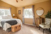 Private Riverfront Lodge w/ Indoor Pool, Movie Theater, Hot Tub on Acreage Hotels near LaPine State Park