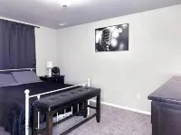 Pennwood Guesthouse Private Basement Suite Hotels near E Salon & Med Spa