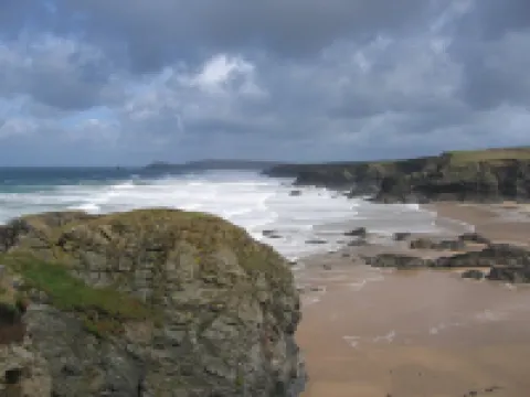 Cosy with a Real Cornish Feel Right on the Beach, Near Padstow.