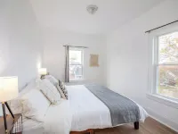 Modern Loft in Historic Birdtown - Unit 7 Hotels in Lakewood