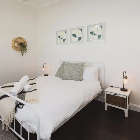 Halcyon Days the perfect getaway, Sundays late check out, pet friendly!