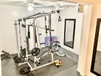 Memphis Dream House - 6 bedrooms - ON THE RIVER - Pool + Elevator + Gym + VIEWS