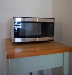 Heated pool & hot tub, one mile from beach!