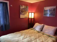 Bungalow by Bishop's Beach! Great Beach access, Wonderful View, Family Friendly