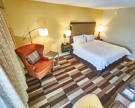 Hampton Inn Uniontown Hotels in Fayette County