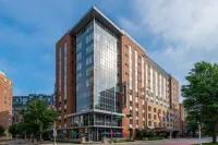 Hampton Inn & Suites Madison/Downtown Hotels in 