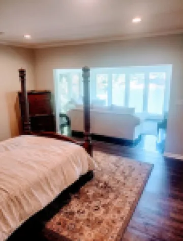 "Deja Blue" Lakeview Villa w/ Luxe Master Bedroom Views