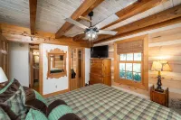 Secluded Cabin on Private 6 Acres w/ 2 Waterfalls & 4 Streams Near Brevard
