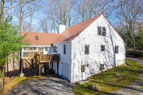 Beech Mountain Vibes: Golf, Ski, Hike, Grill, Deck, and View