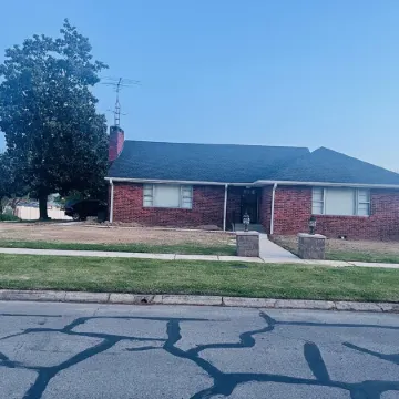 Historic home on West Main