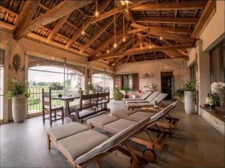 Vacation home with private Spa&Pool Отели в г. Костильоле-д'Асти