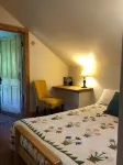GGG Log Cabin Apartment on the Ice Age Trail