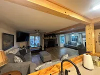 Cozy Cabin Retreat in Munds Park