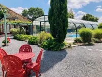 La Blatière Farmhouse-Pool, Sauna&Gym-Games Room.Rural Setting Close to it All.