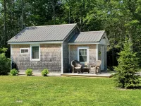 Cozy Cabin By The Pond, Sleeps 2