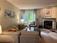 Pico G-203 Ski on/off located at the Base of Pico Mountain Ski Resort. NO Aircon