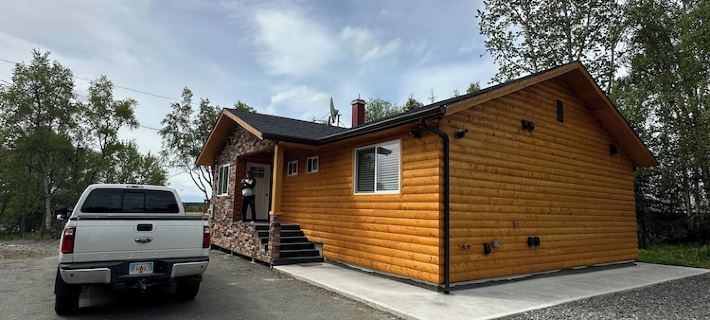 Cozy 3-bedroom house in peaceful Kenai with AC, WiFi Hoteles en Kenai