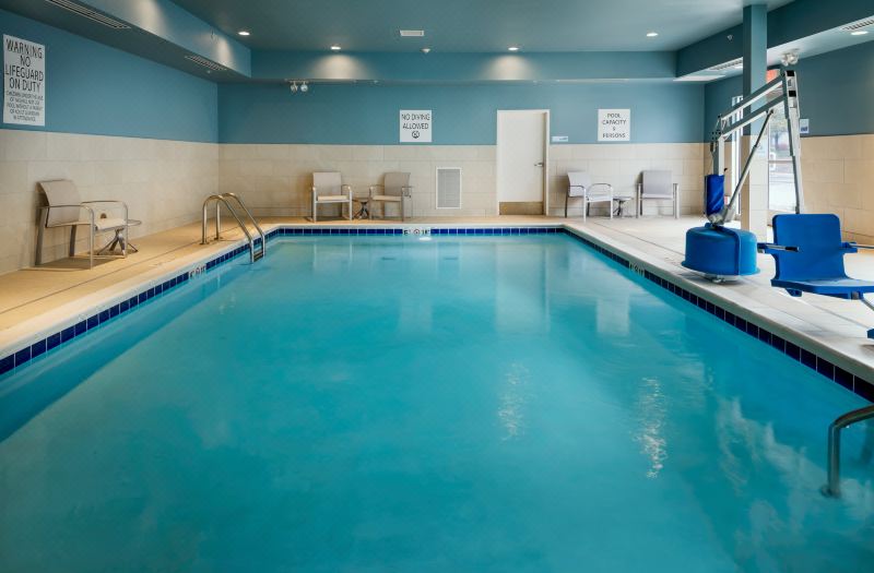 Holiday Inn Express & Suites Medford by IHG photo 3