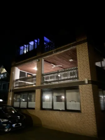 Apartment Steinhude. 115sqm + 30sqm loggia between bathing island and promenade