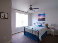 Beautiful 3 Bedroom with 3 Bath Condo Overlooking Lake Travis