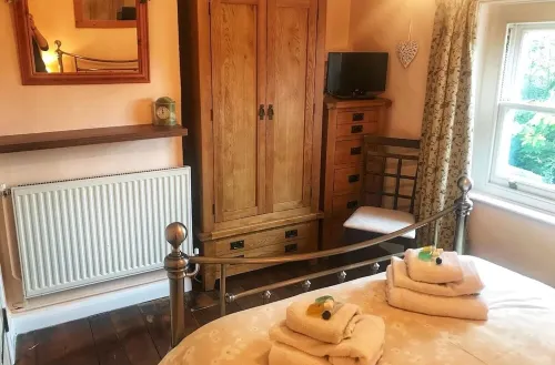 Cherry Tree Cottage is set is in the idyllic village of Briston.