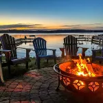 Lakeside: 4 Kings, Room4Groups, Hot Tub, Dock, Firewood - Gym