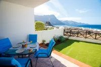 Quiet apartment with panoramic terrace