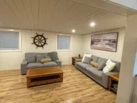 Bright & Beachy 3 Bedroom Home in Quiet Beach Town, sleeps 10+