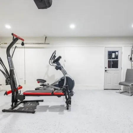 Renovated 5B4B Luxury home @Fremont with King Suite