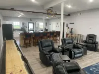 Captains Quarter/ canal front, private pool, dock for two boats.