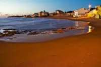 MOST APARTMENT RENOVATED ONLY 50 METERS FROM THE BEACH! Hotels in Donnalucata