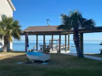 Aransas Channel Dock & Fishing Pier on Harbor Island - Wi-Fi