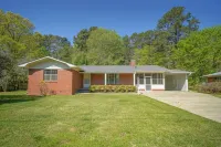 Terryland Cottage - Downtown Hot Springs!