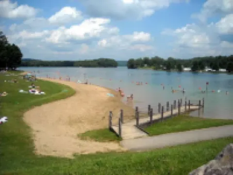 Summersville Lake Cottage