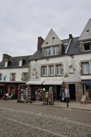 Appartement de Charme Situé au Centre-ville Avec vue mer Отели в г. Ле-Конке