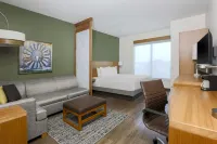 Hyatt Place Waco South - Gym