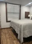 Farm Stay in a Tiny House on the Farm . Entire space Hotels near Club Wildflower