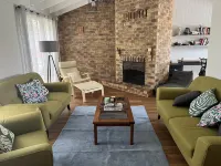 Relaxed family home - 5 min walk to the beach Hotels in Geographe