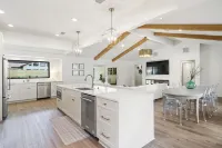 The Palm - East Beach Private Retreat - Saltwater Pool, Hot Tub, Beach Access!