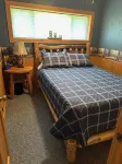 Echo Lake Retreat Relax & Play in the great northwoods! Pier, Utv, Snowmobile.
