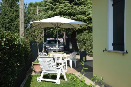 House with garden "MY HOME"