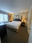 Ski In & Ski Out - Deluxe 1 Bedroom Condo Sleeps 5