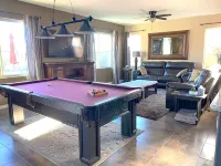 Private Heated Pool - Pool Heat Incl'D, Fire-Pit, Pool Table, Bar, Dog-Friendly!