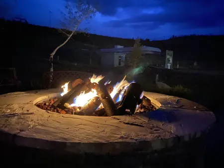 Chairway to Heaven - family friendly luxury condo ski in/out, mountain views