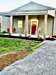 Countryside Inn, Located 9 mi. from the Ark Encounter-Fire pit and Barn games🐮🐮