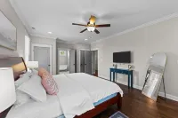 Traditional 4BR Craftsman, In DT Durham, Near Duke