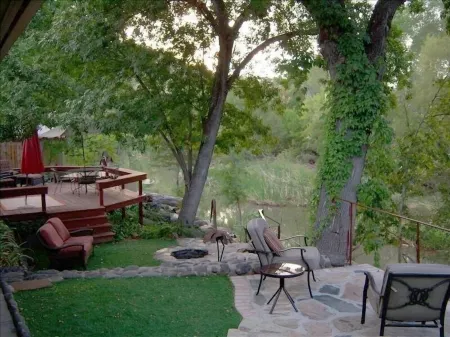 Sedona Creekfront Hideaway ~ a beautiful private home on 2 acres of creek front