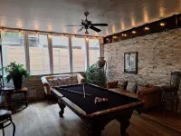 Large Mediterranean pool, river, basketball, sleeps 26, 8 bedrooms