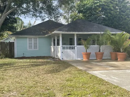 2/1 Vero Beach Getaway Отели в г. Уэст-Виро-Корридор