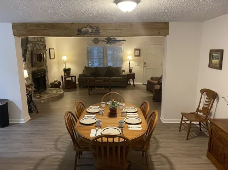 Handicapped Friendly in Dahlonega